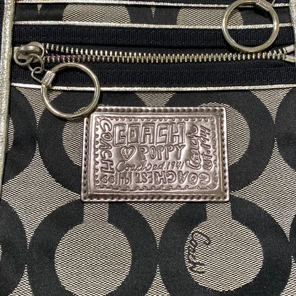 Coach Poppy Art Glam Tote Bag - Collectible Item! - Picture 3 of 7